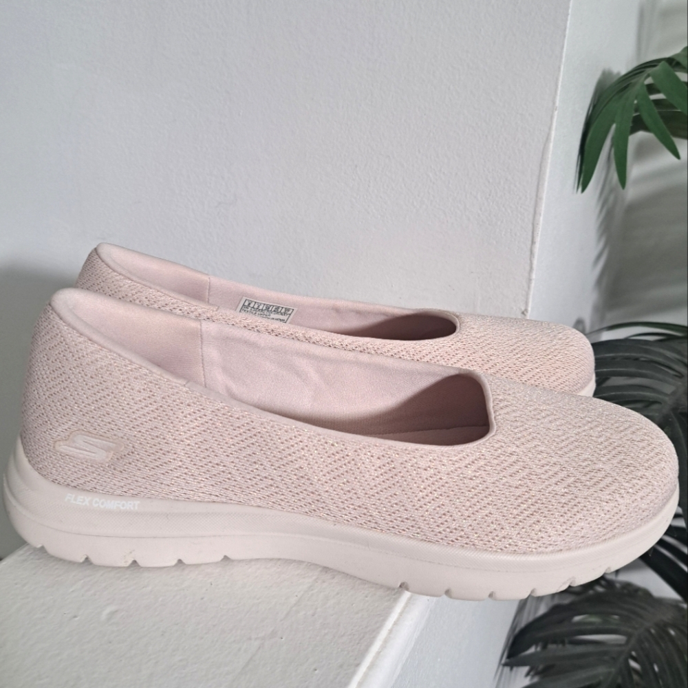 Skechers Women's Pink Slip-On Comfort Shoe